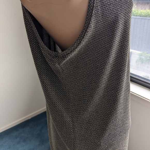 Temt Loose Tank Top Black/Gold Sz 10 - Picture 3 of 4